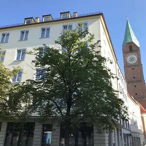 Hotel Der Tannenbaum, Múnich